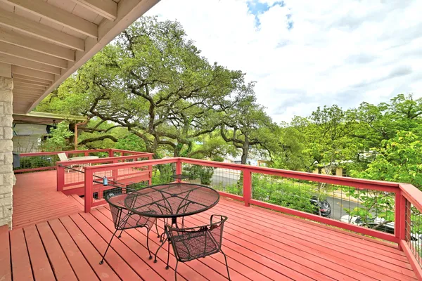 $725,000 | 2003 Alameda Drive, Austin, TX 78704