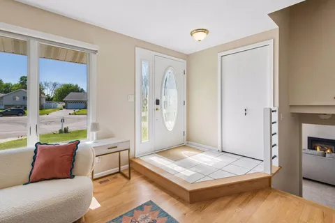 $435,000 | 7920 West 107th St Circle, Bloomington, MN 55438