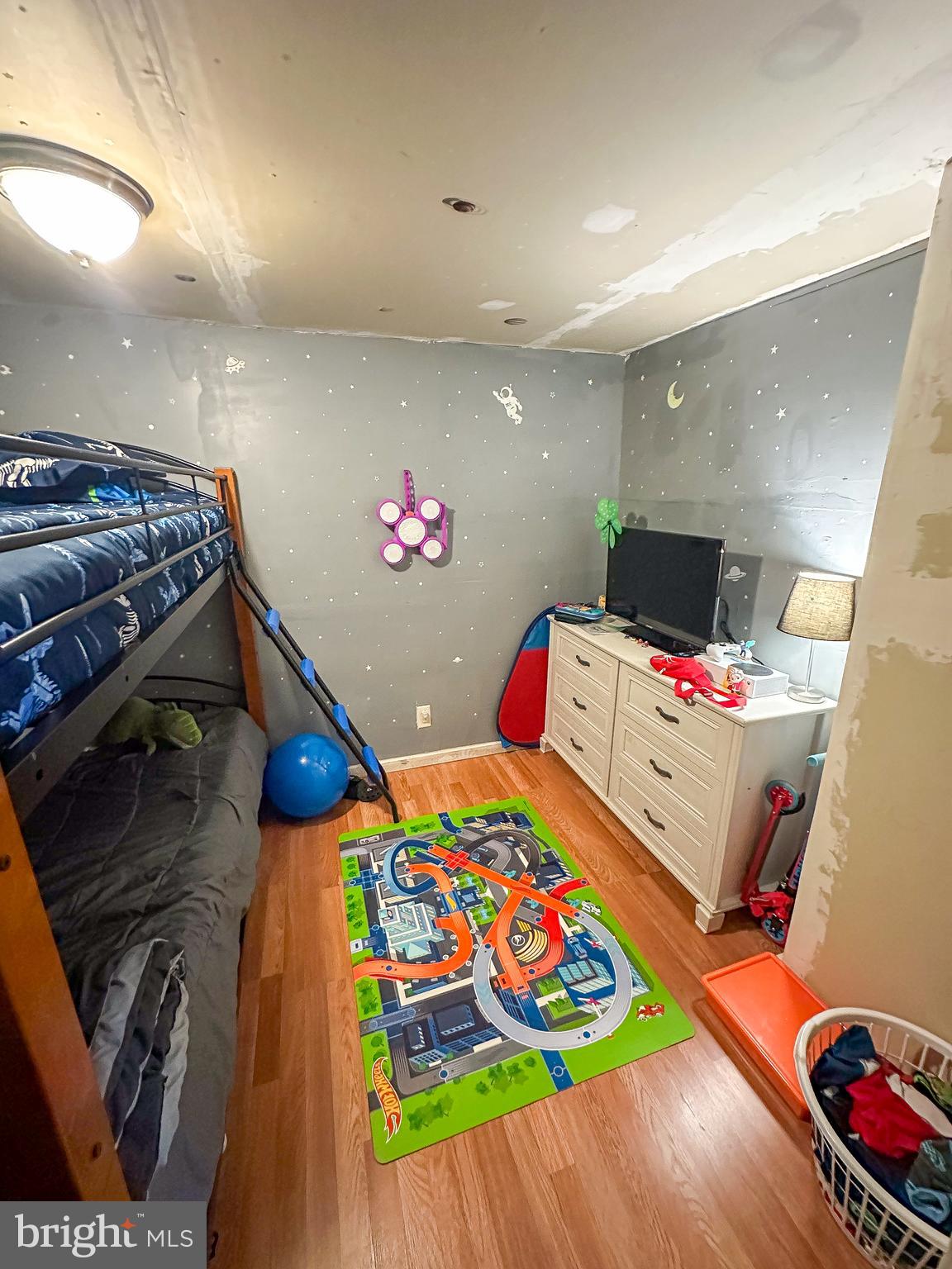 112 Trailway Road Middle River, MD 21220 - Photo 23 of 32 a room with toys and bathroom view