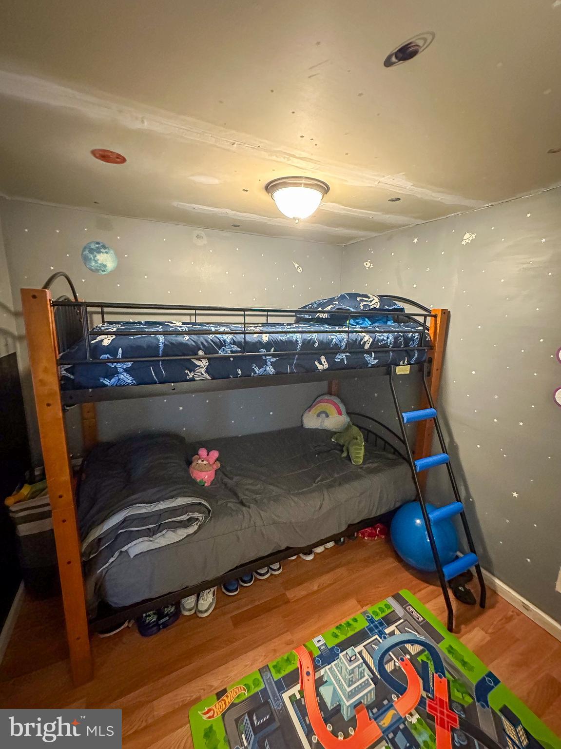 112 Trailway Road Middle River, MD 21220 - Photo 25 of 32 a view of balcony with furniture