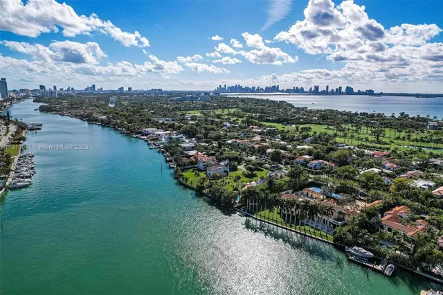 $2,650 | 5600 Collins Avenue, Unit 8A, Miami Beach, FL 33140