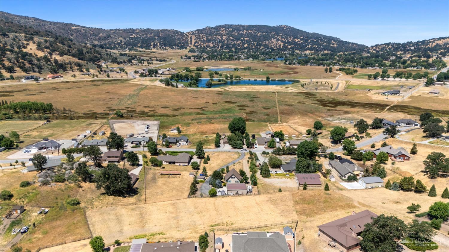 23740 Lakeview Drive Tehachapi, CA 93561 - Photo 42 of 55 Gallery Image 42