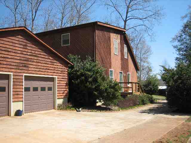 708 Mcfall Circle Anderson, SC 29621 - Photo 2 of 9 Gallery Image 2