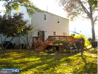 408 Cambridge Road Brookhaven, PA 19015 - Photo 12 of 13 Exterior Back