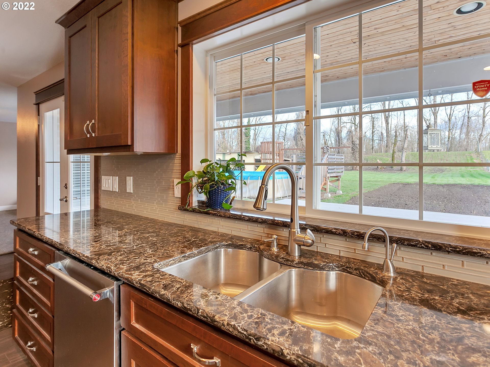 9230 Northeast Levee Road Portland, OR 97211 - Photo 11 of 32 Gallery Image 11