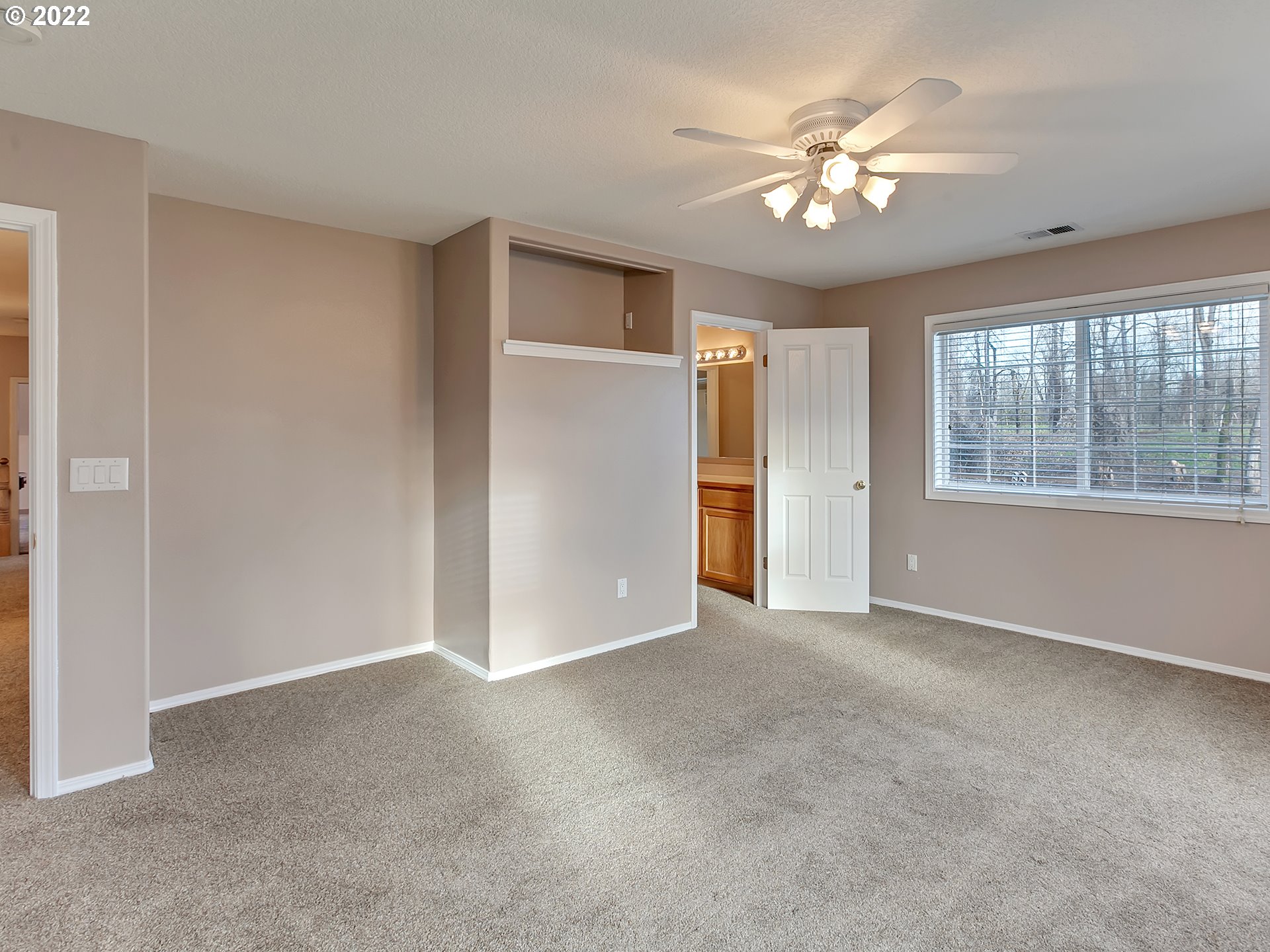 9230 Northeast Levee Road Portland, OR 97211 - Photo 17 of 32 Gallery Image 17