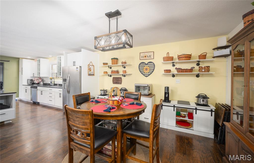 11985 State Rte V Rolla, MO 65401 - Photo 12 of 47