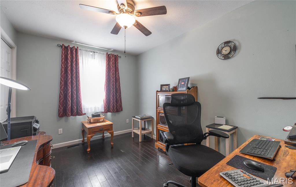 11985 State Rte V Rolla, MO 65401 - Photo 17 of 47