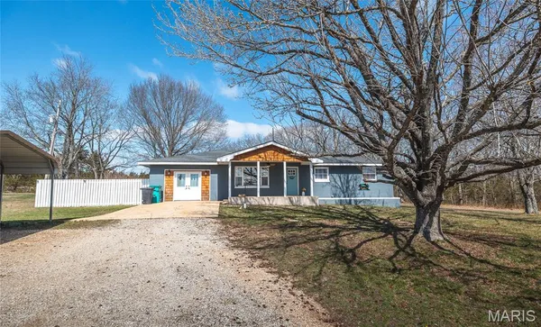 $380,000 | 11985 State Rte V, Rolla, MO 65401