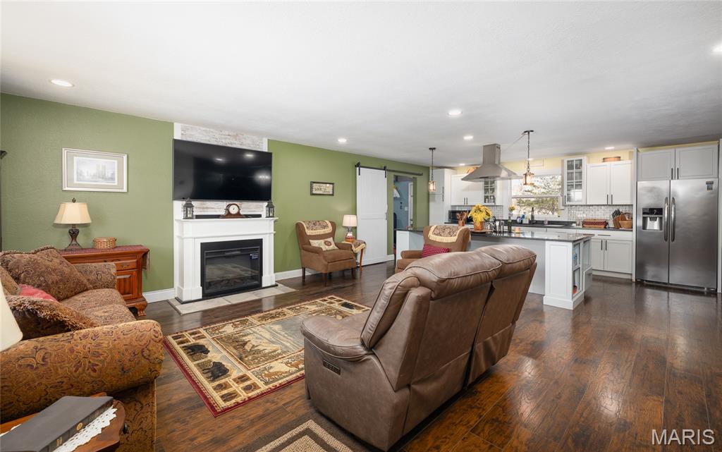 11985 State Rte V Rolla, MO 65401 - Photo 5 of 47