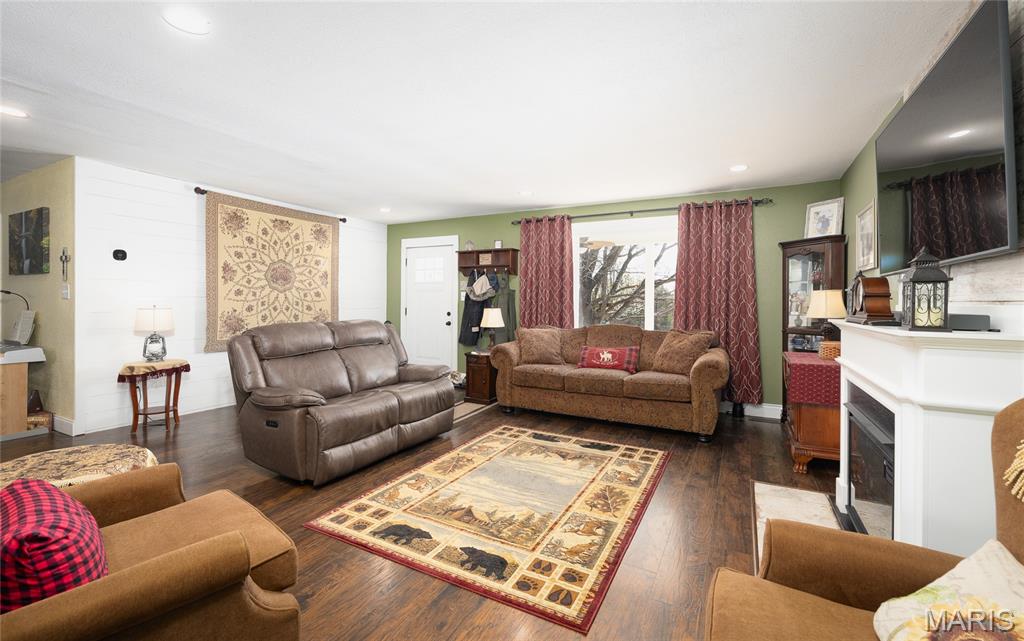 11985 State Rte V Rolla, MO 65401 - Photo 6 of 47