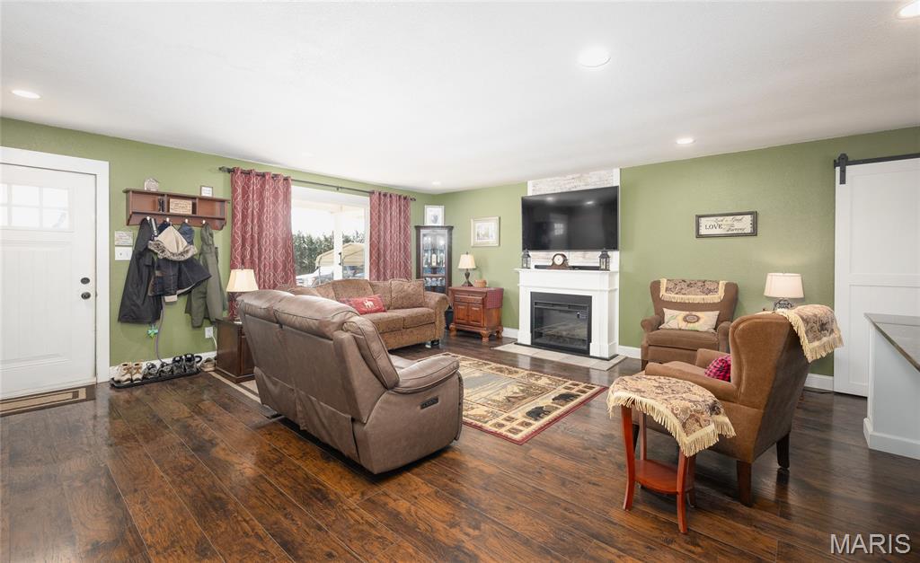 11985 State Rte V Rolla, MO 65401 - Photo 7 of 47