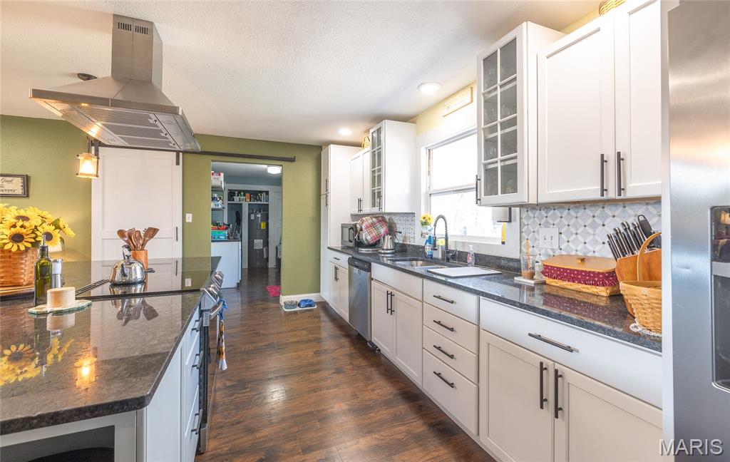 11985 State Rte V Rolla, MO 65401 - Photo 9 of 47