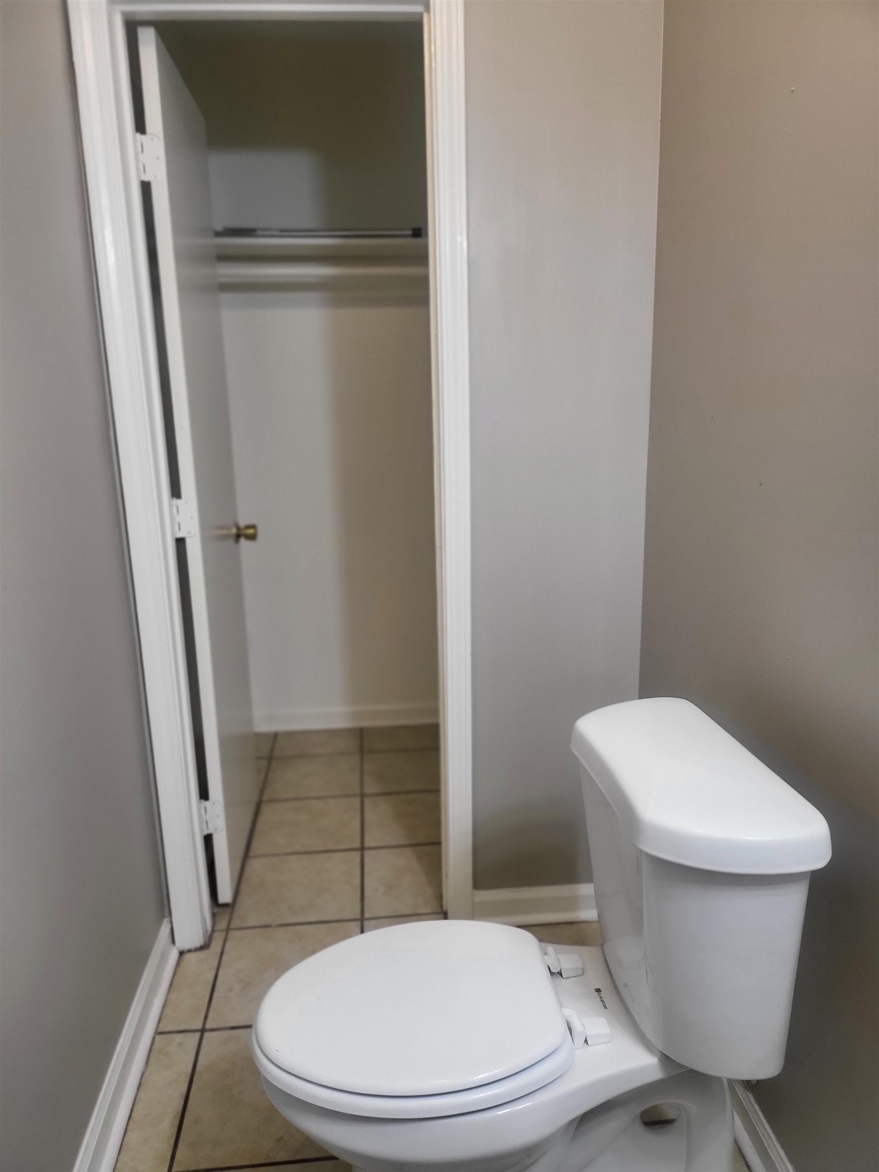 1769 Capri Street Memphis, TN 38117 - Photo 17 of 19 Bathroom with baseboards and light tile patterned floors
