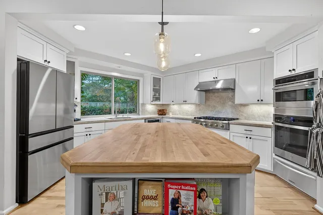 $1,600,000 | 2319 Brittany Lane, Lodi, CA 95242