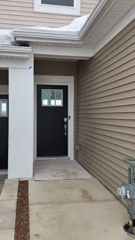 $2,850 | 450 Hathaway Lane, Unit 450, Oswego, IL 60543