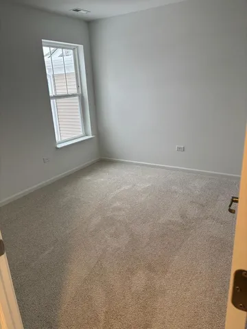 $2,850 | 450 Hathaway Lane, Unit 450, Oswego, IL 60543