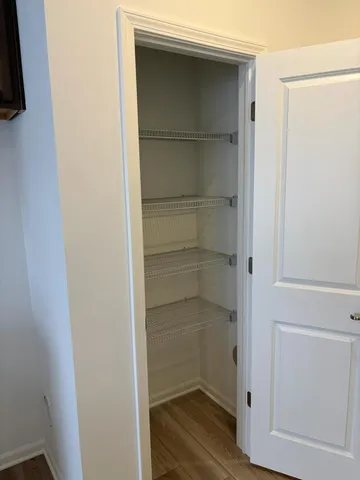 $2,850 | 450 Hathaway Lane, Unit 450, Oswego, IL 60543