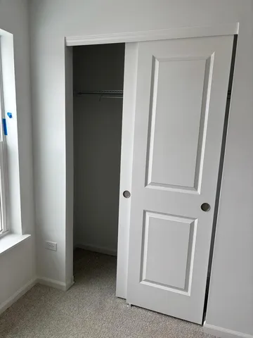 $2,850 | 450 Hathaway Lane, Unit 450, Oswego, IL 60543