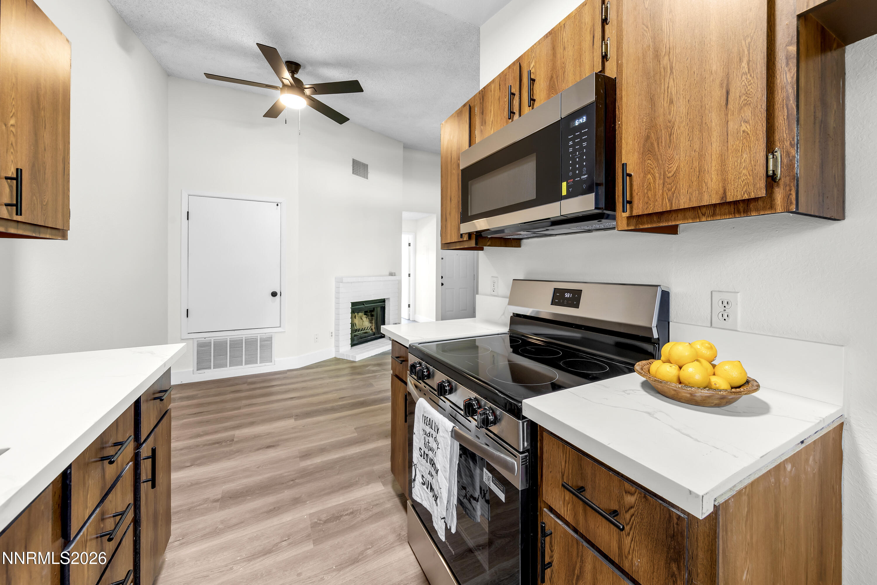 4548 Matich Drive Reno, NV 89502 - Photo 11 of 36 Matich4548-010