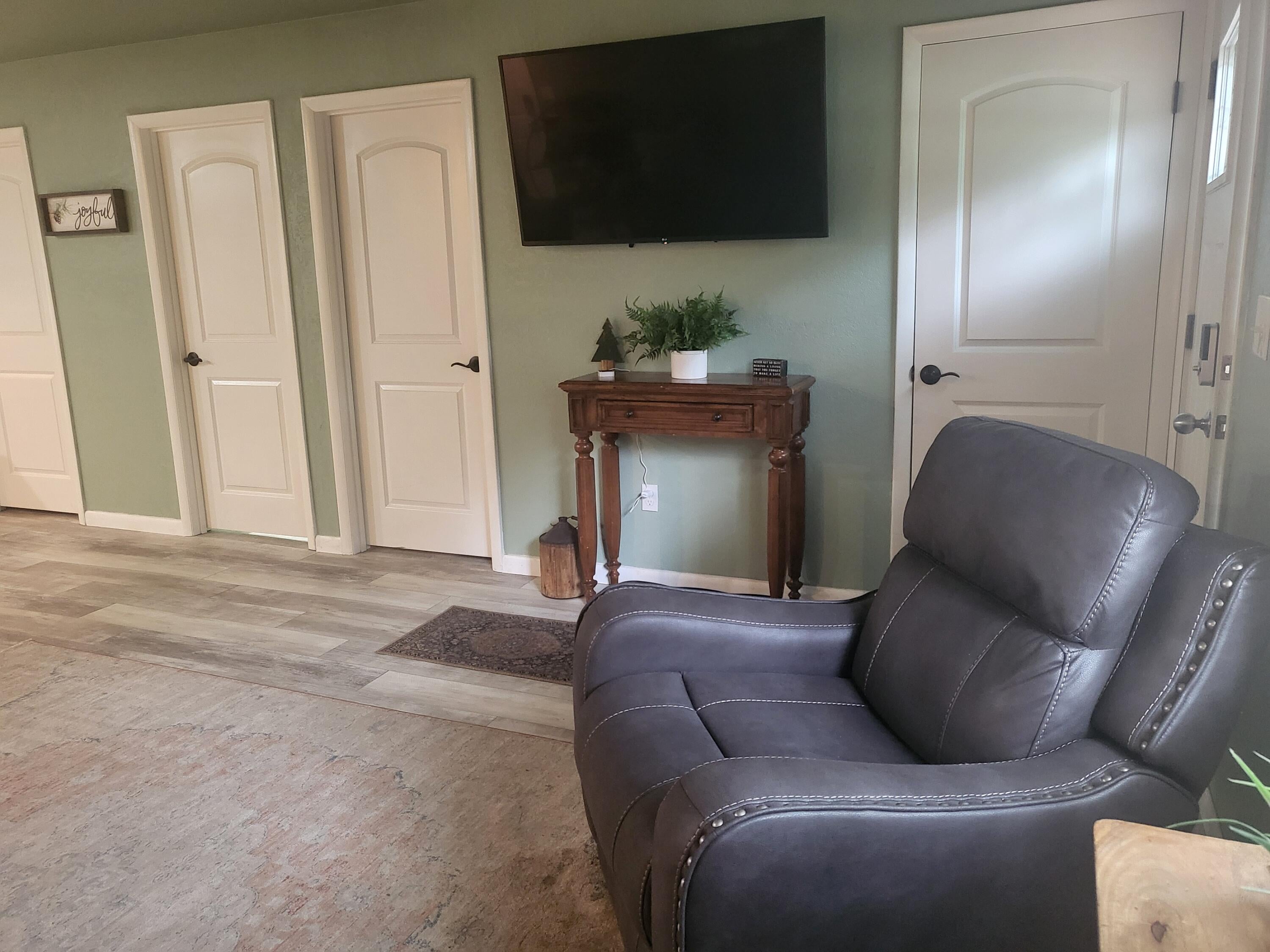 5622 North Reserve Road Roscommon, MI 48653 - Photo 17 of 51 Gallery Image 17