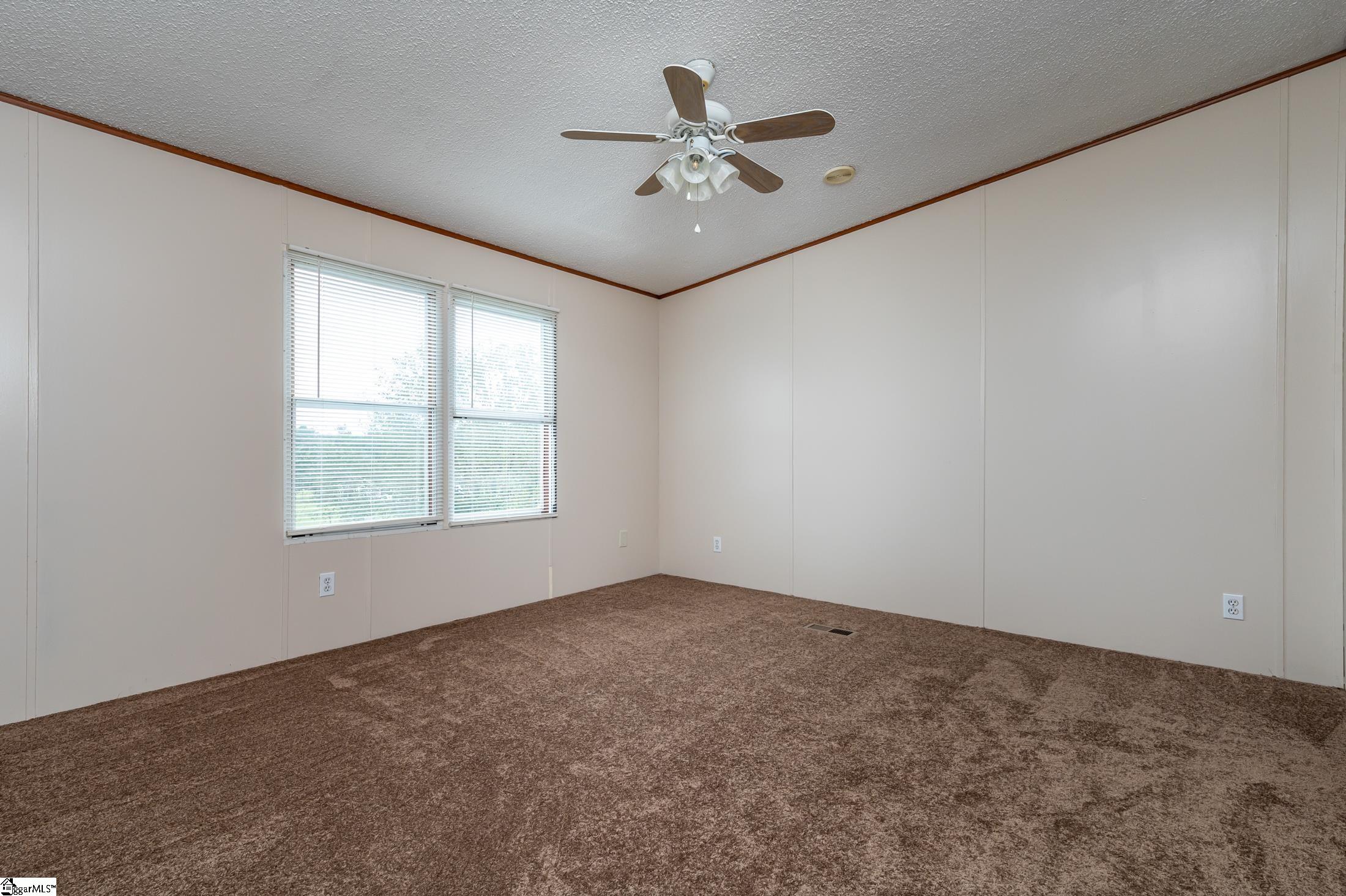 1121 Blount Road Belton, SC 29627 - Photo 21 of 32