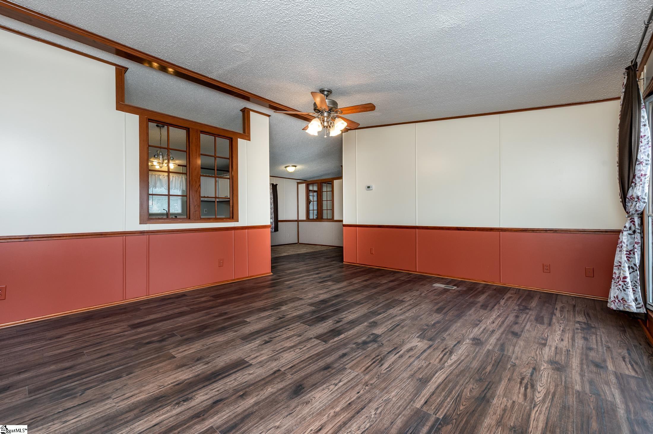 1121 Blount Road Belton, SC 29627 - Photo 7 of 32