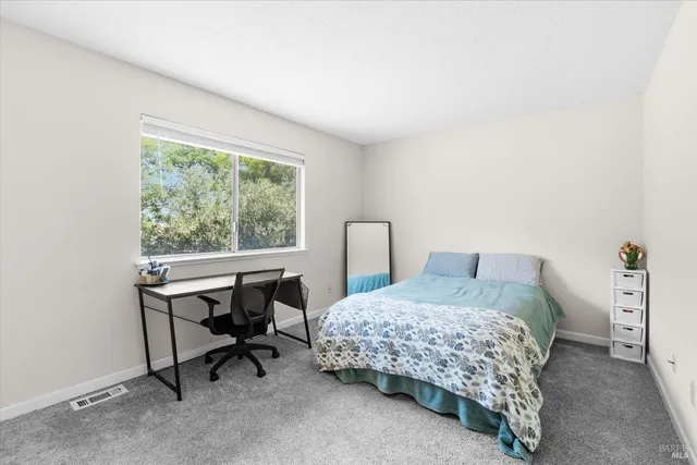 $250,000 | 1967 Southwood Drive, Unit 2, Vacaville, CA 95687