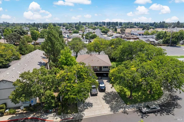 $250,000 | 1967 Southwood Drive, Unit 2, Vacaville, CA 95687