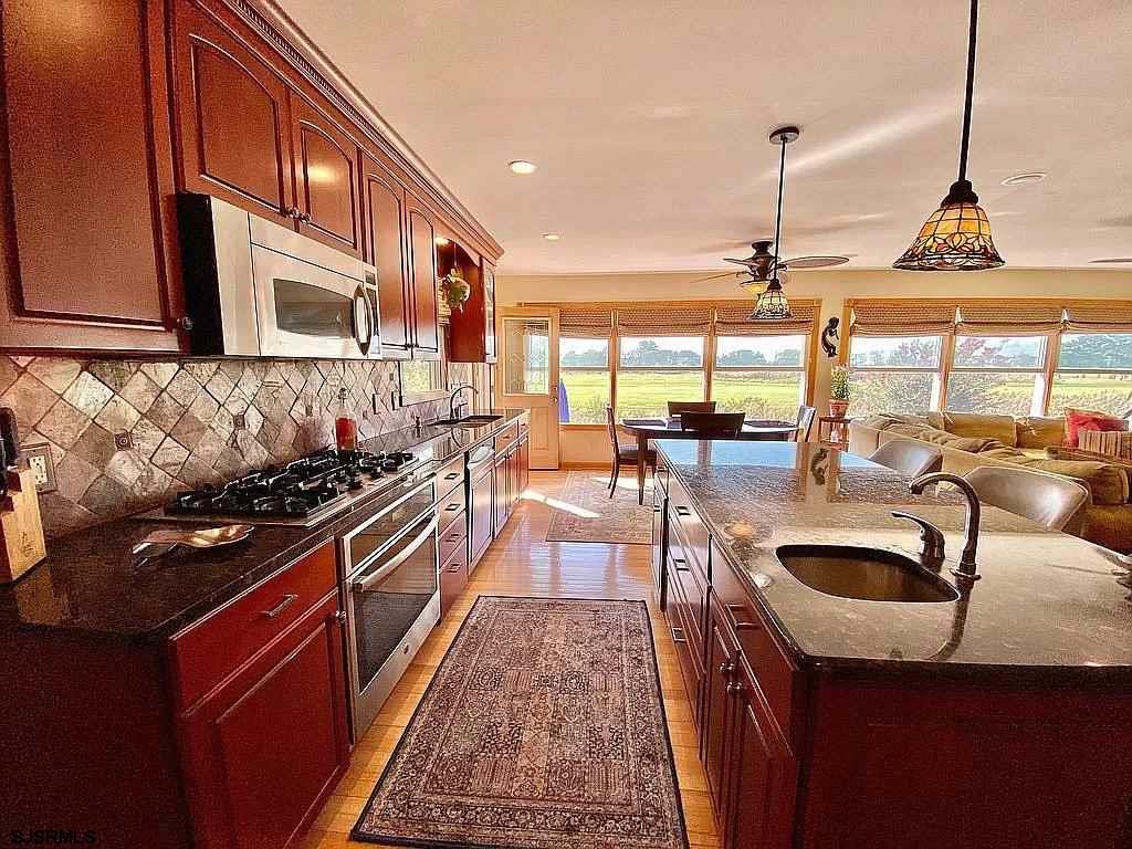 206 Hagen Road Brigantine, NJ 08203 - Photo 7 of 25 Gallery Image 7