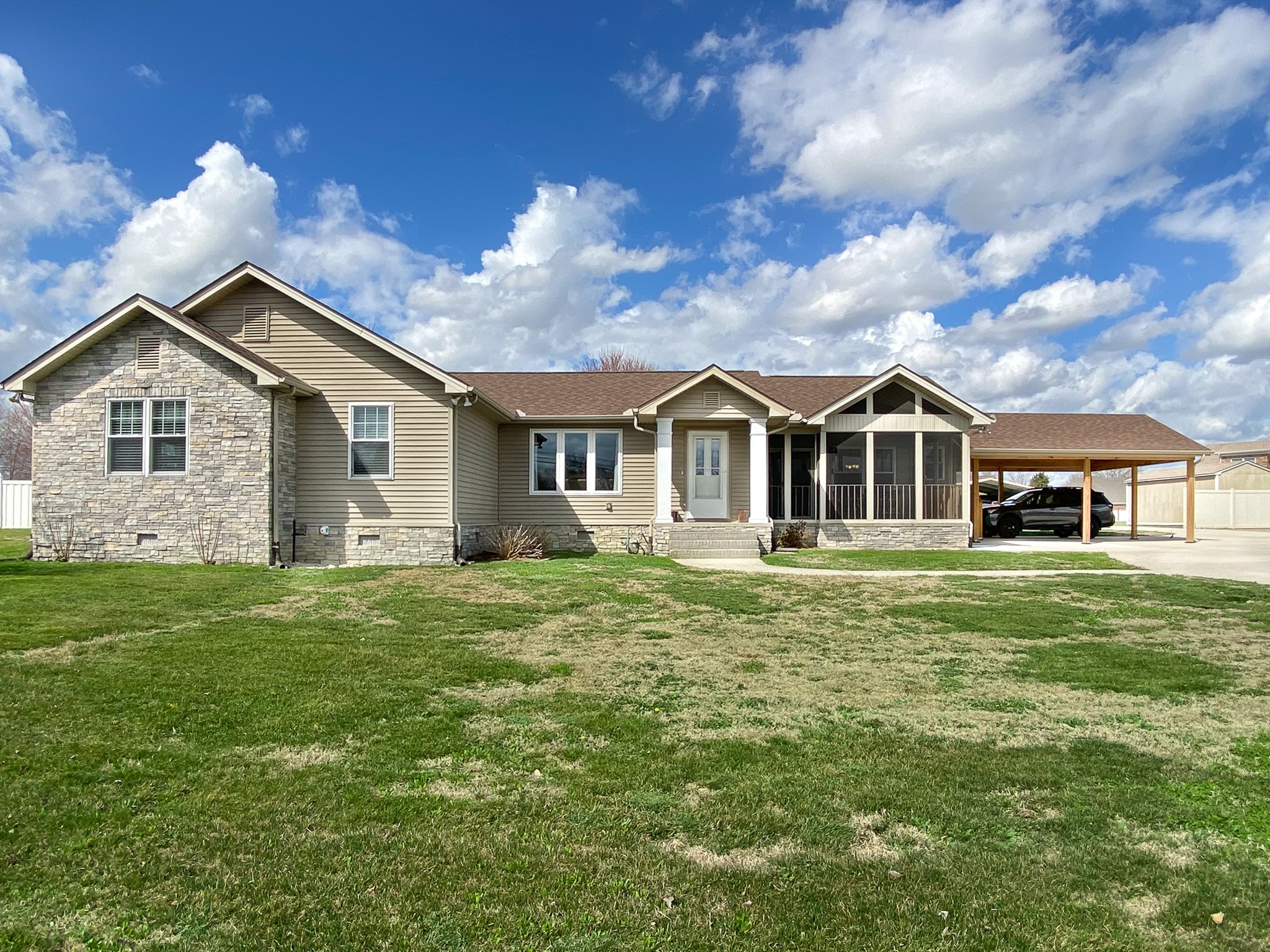 577 Maple Springs Road Manchester, TN 37355 - Photo 1 of 36 Gallery Image 1
