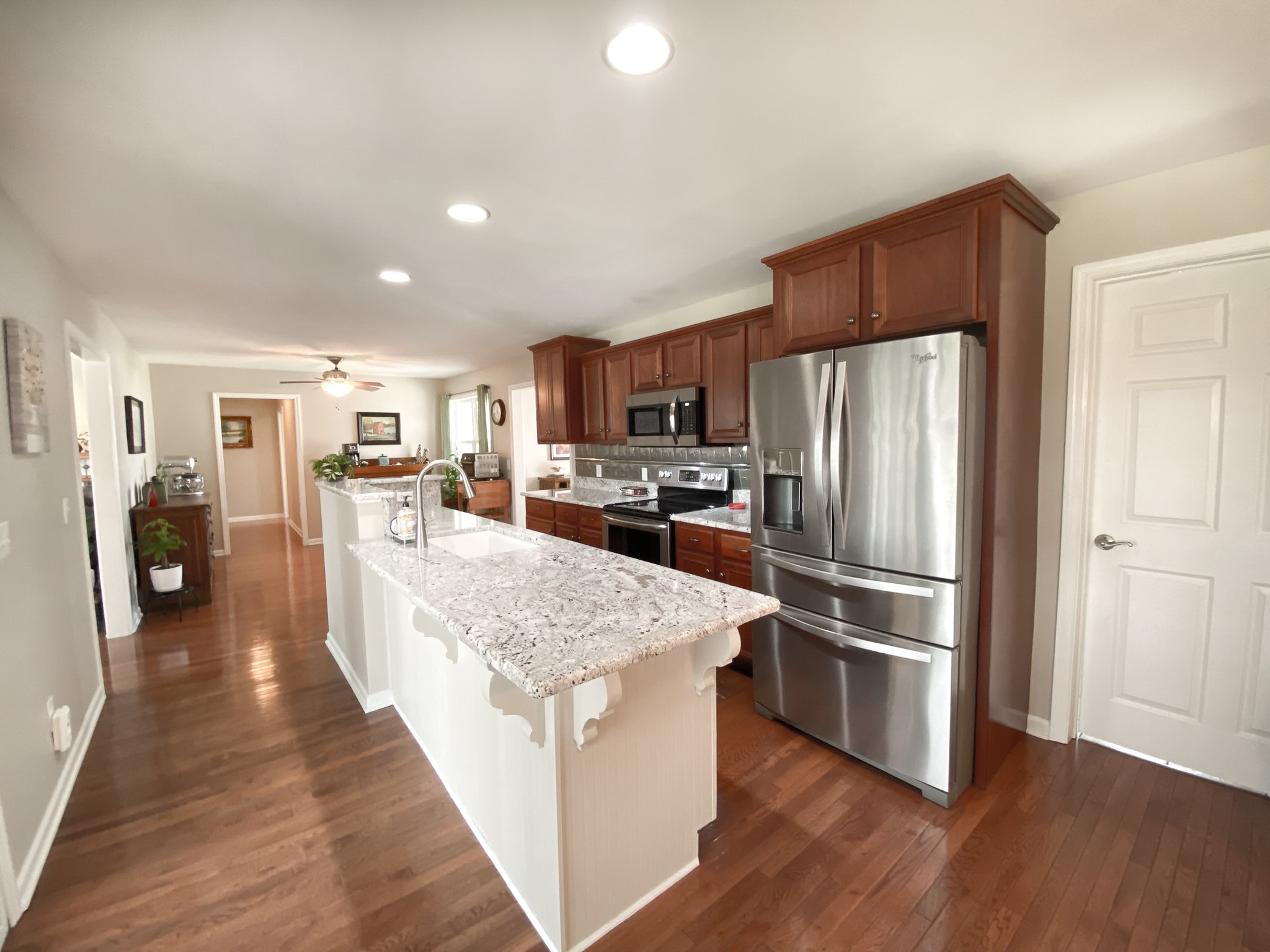 577 Maple Springs Road Manchester, TN 37355 - Photo 9 of 36 Gallery Image 9