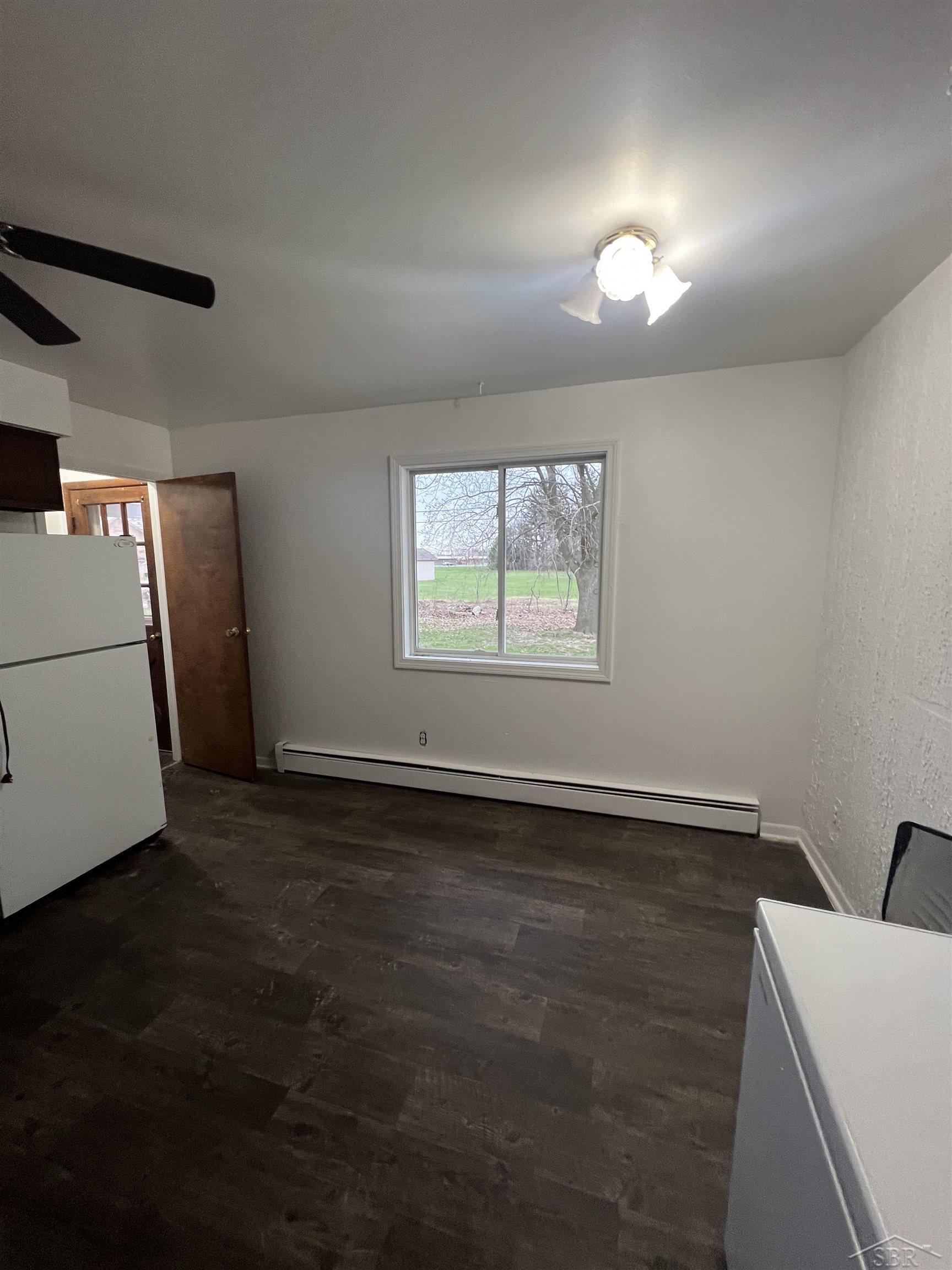 3197 Studor Road Saginaw, MI 48601 - Photo 9 of 36 50172456-afb9953c-2979-4e3c-85d0-9ce016d5bc0b.JPG