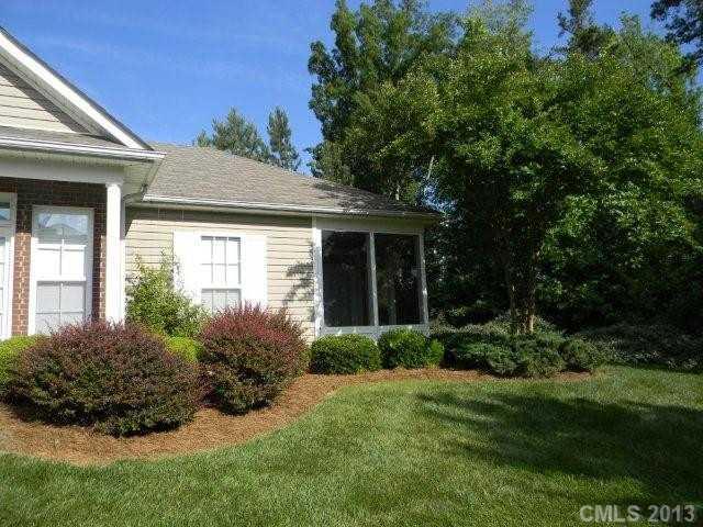 16612 Timber Crossing Road Charlotte, NC 28213 - Photo 14 of 16