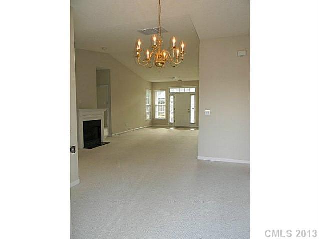 16612 Timber Crossing Road Charlotte, NC 28213 - Photo 8 of 16