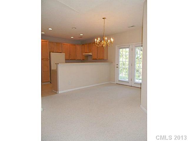 16612 Timber Crossing Road Charlotte, NC 28213 - Photo 9 of 16
