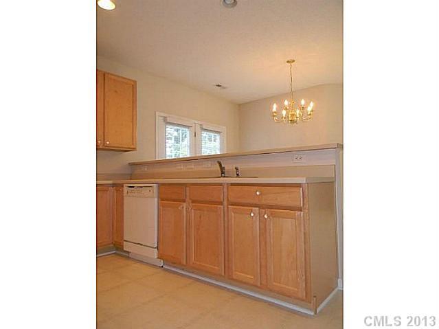 16612 Timber Crossing Road Charlotte, NC 28213 - Photo 10 of 16