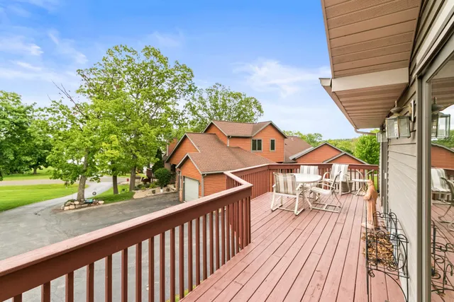 $575,000 | N2783 Summerville Park Road, Lodi, WI 53555