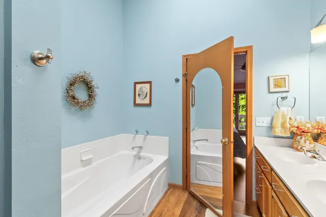 $575,000 | N2783 Summerville Park Road, Lodi, WI 53555