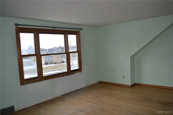 $174,900 | 208 West Elmview Avenue, Lackawanna, NY 14218