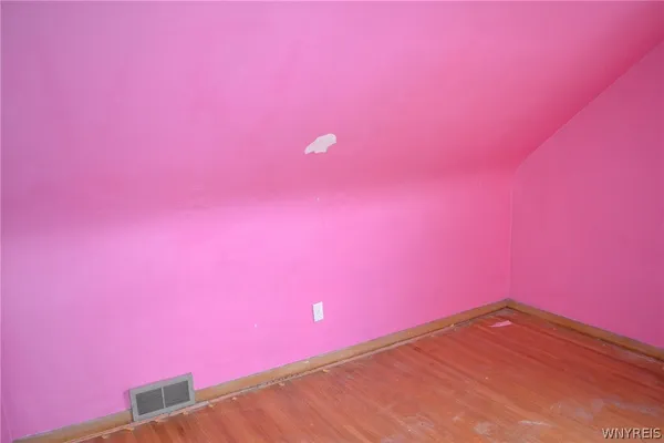 $174,900 | 208 West Elmview Avenue, Lackawanna, NY 14218