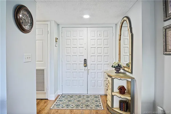 $238,000 | 1800 Southeast St Lucie Boulevard, Unit 10201, Stuart, FL 34996