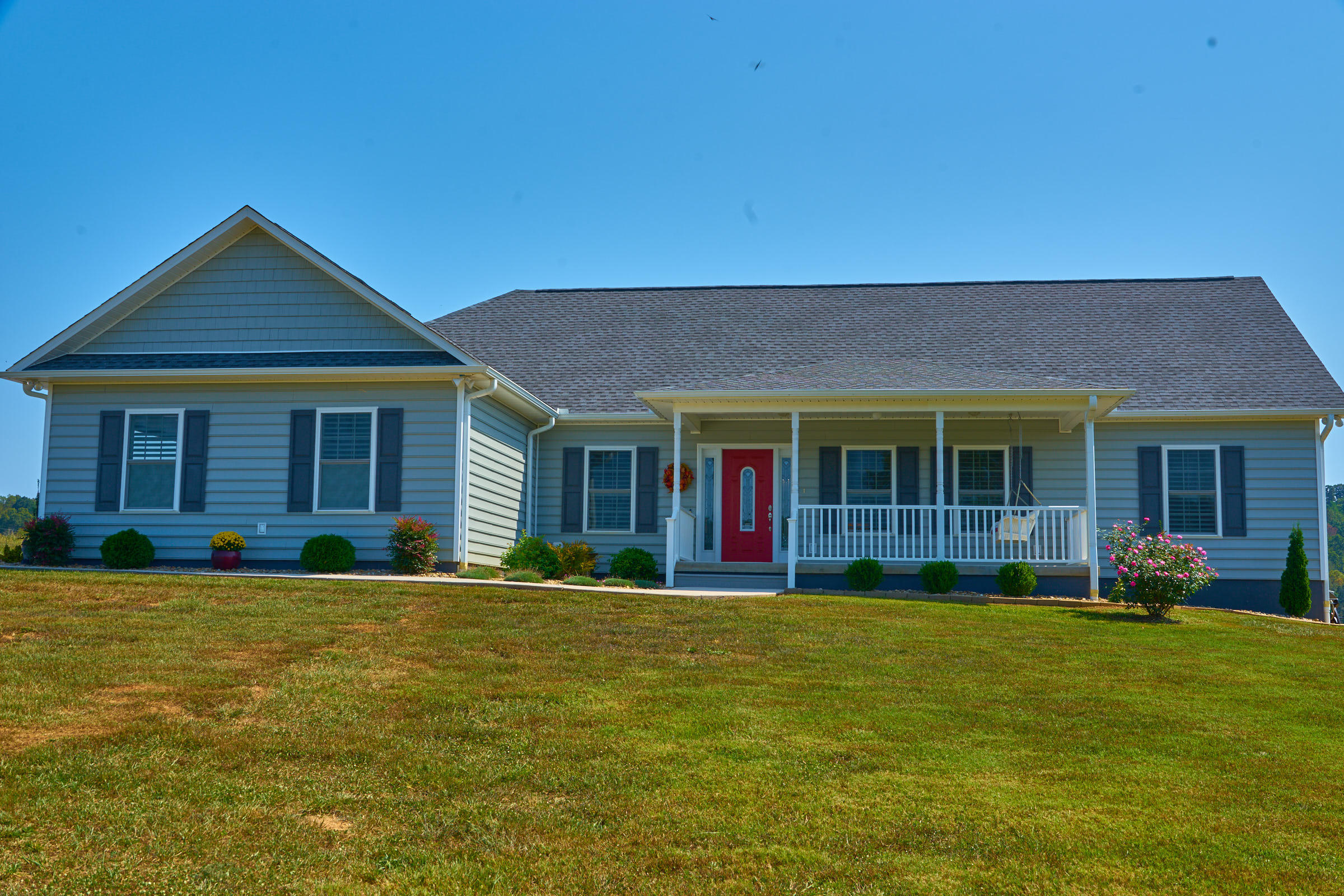8875 Jim Dyke Road Philadelphia, TN 37846 - Photo 1 of 36 01