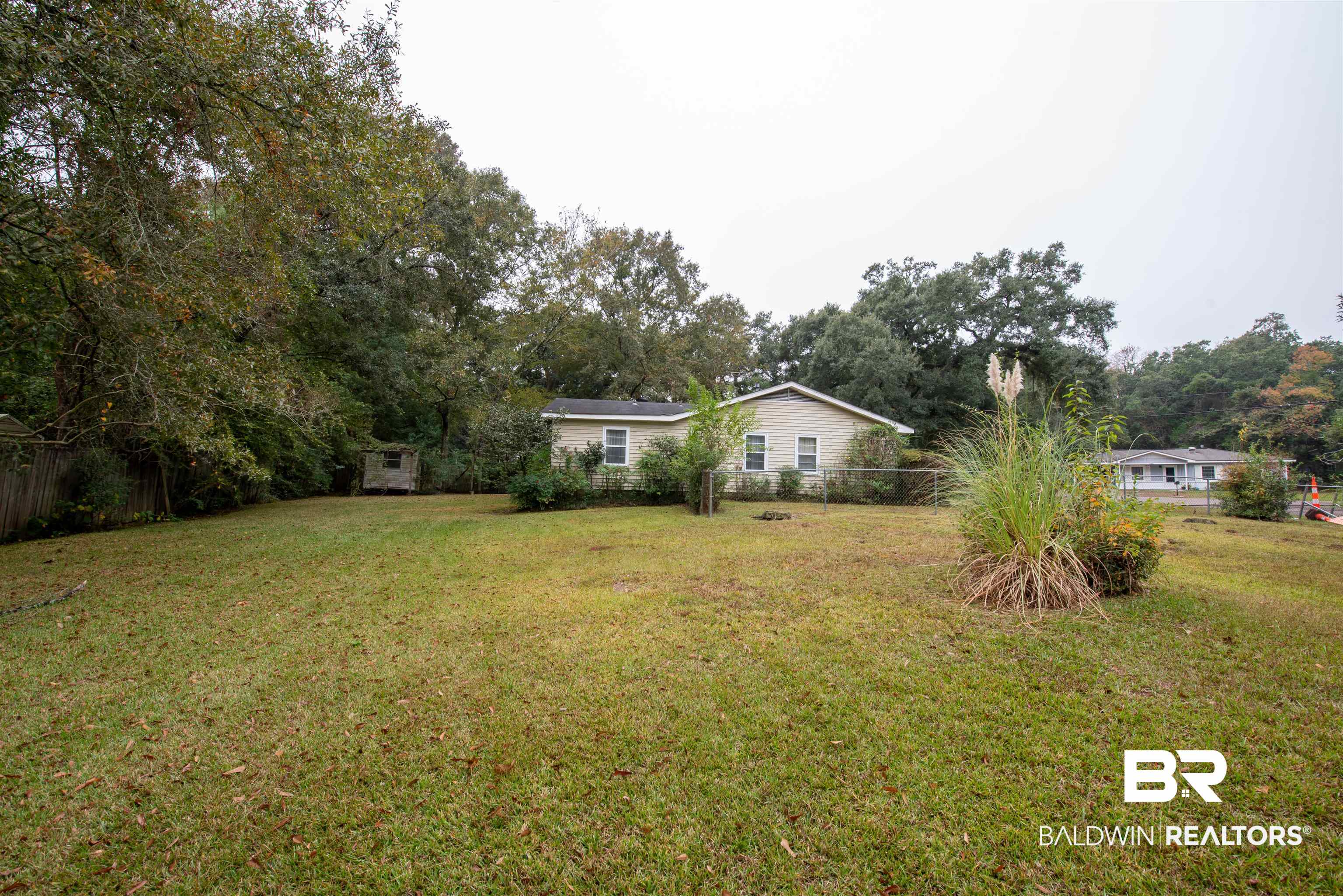 601 East Wesley Drive Mobile, AL 36609 - Photo 6 of 18