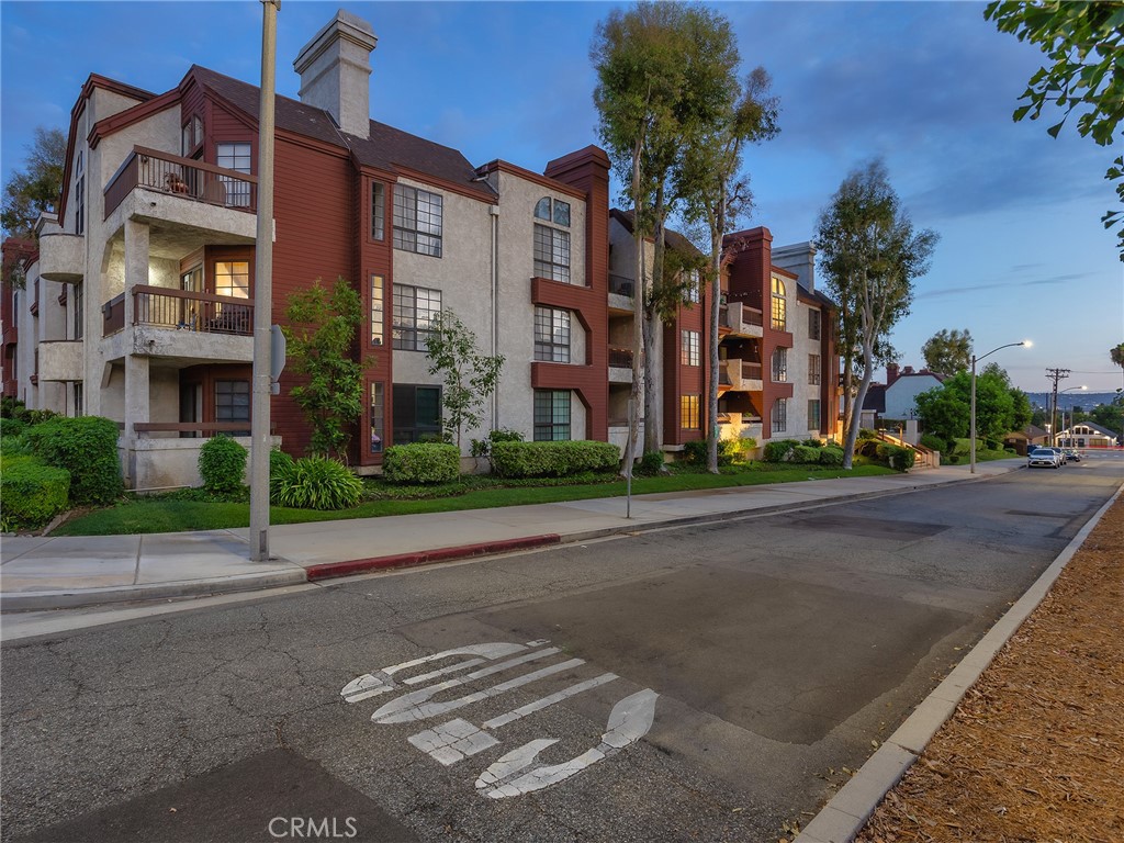 230 Bethany Road, Unit 237 Burbank, CA 91504 - Photo 29 of 43 Twilight Front