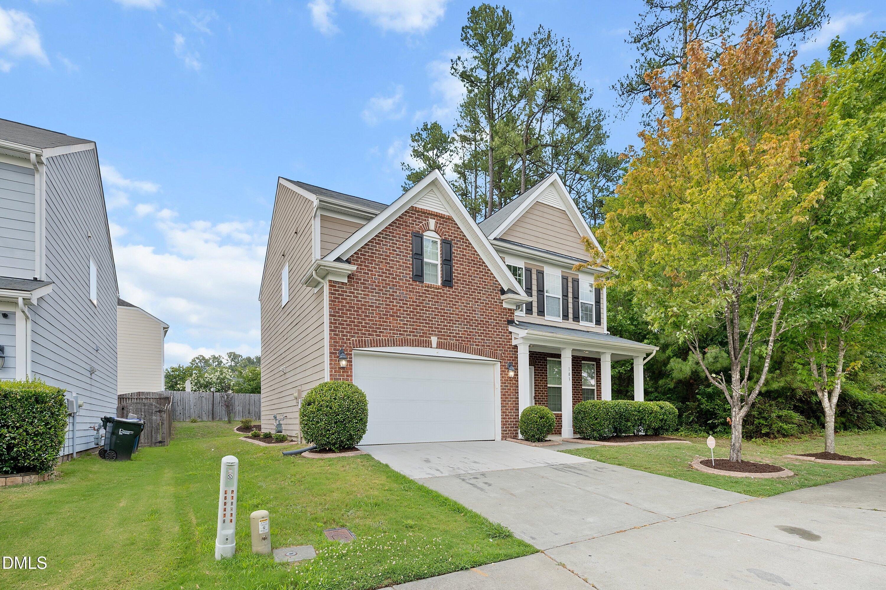 103 Thorngate Road Durham, NC 27703 - Photo 4 of 50 04-103 Thorngate Rd_7239
