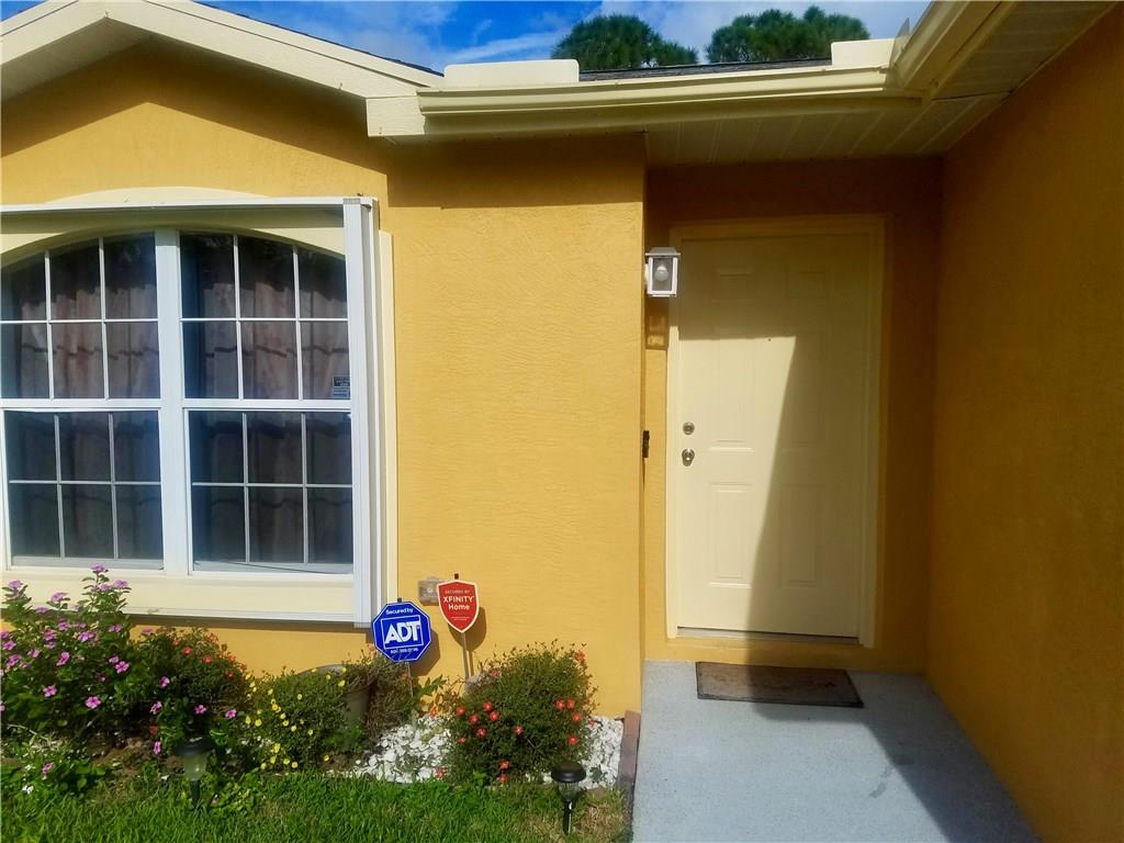 2119 Southwest Vista Road Port St. Lucie, FL 34953 - Photo 4 of 37 Gallery Image 4