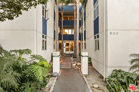 $5,995 | 900 Euclid Street, Unit 404, Santa Monica, CA 90403