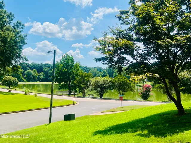 $269,900 | 6540 Forest Grove Lane, Walls, MS 38680