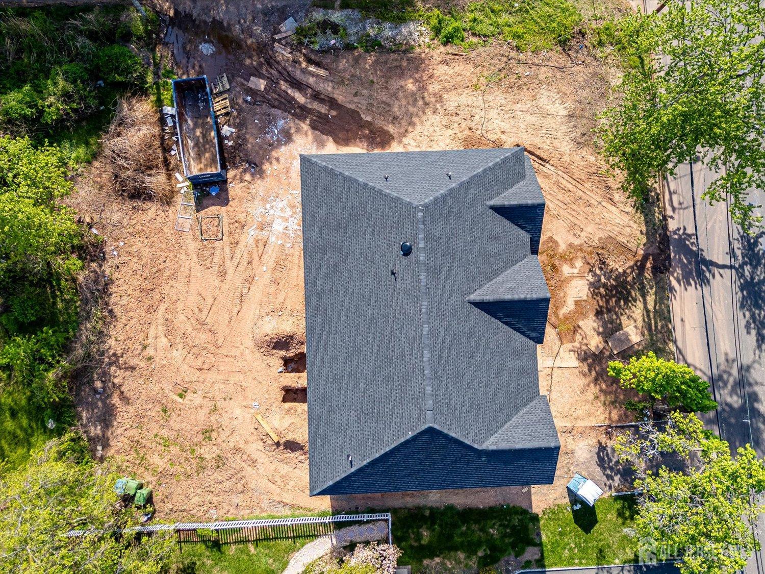 54 Nevsky Street Edison, NJ 08820 - Photo 6 of 53